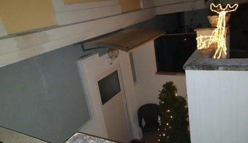 One Bedroom Apartment