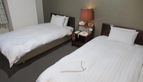 Twin Room - Non-Smoking