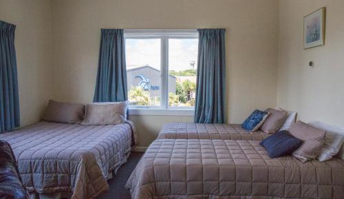 Deluxe Family Suite