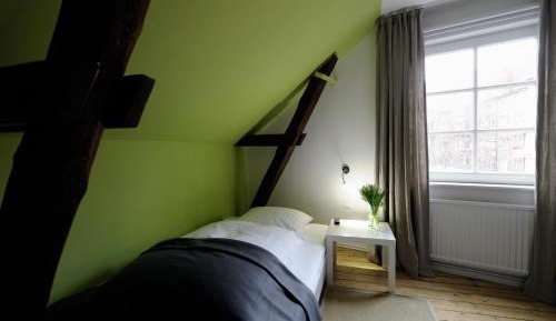 Single Room with Private Bathroom