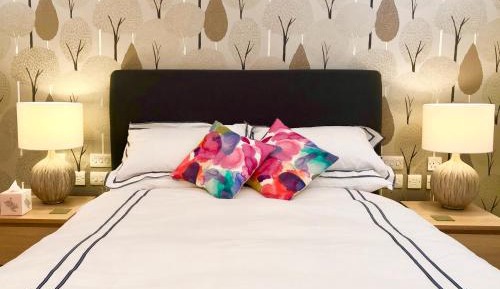 Deluxe Double Room with Shower