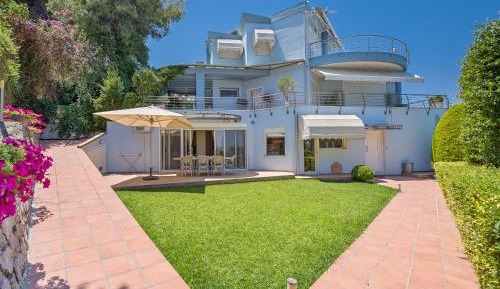 Apartment with Sea View
