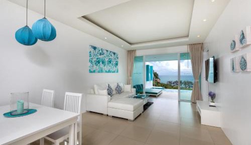 Grand Seaview Pool Suite