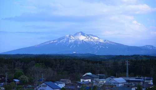Japanese-Style Quadruple Room with Mountain View