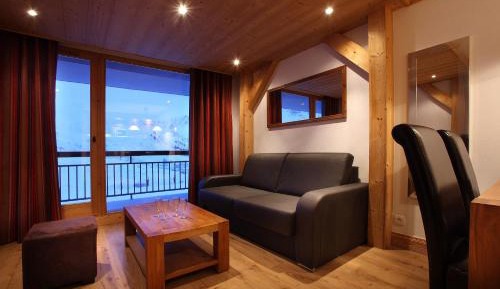 One-Bedroom Apartment (2 - 4 People)