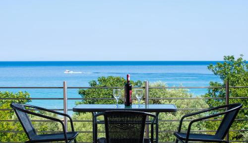 Double Room with Balcony and Sea View