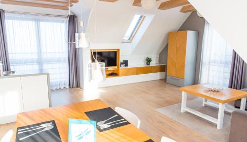 Studio Apartment with Sea View