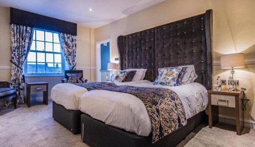 Deluxe Twin Room