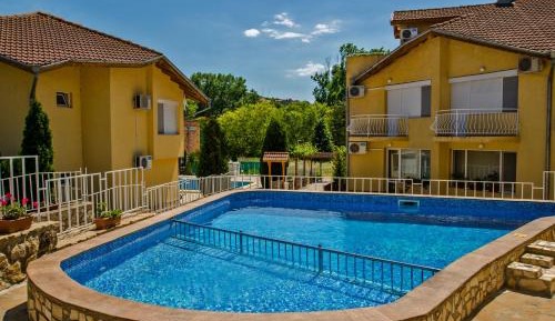 Triple Room with Terrace