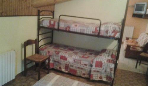 One-Bedroom Apartment (2 Adults)