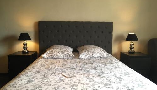 1 Bedroom Apartment - Pivoine
