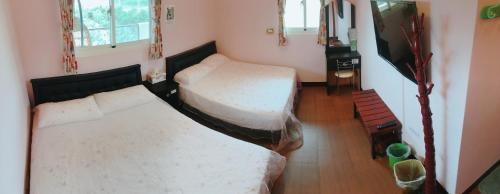 Quadruple Room with Mountain View