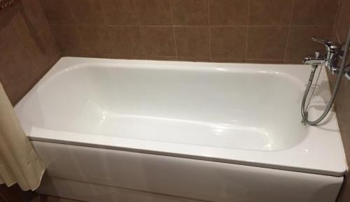 Deluxe Double Room (2 Adults + 1 Child)	