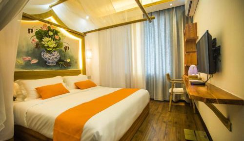 Premier Deluxe Double Room