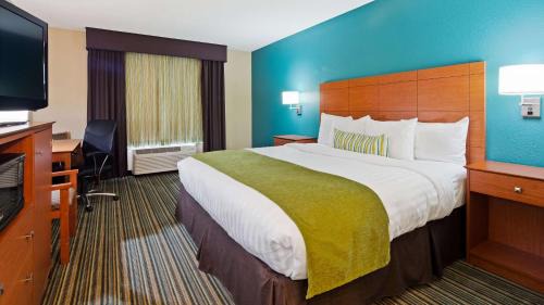 King Room - Non-Smoking