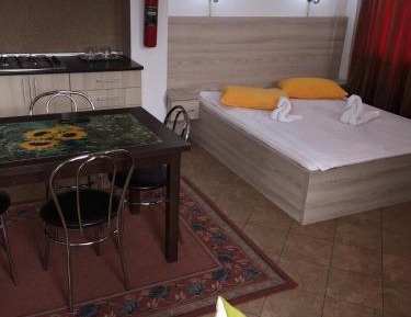 Studio - Disability Access (2-4 Guests)