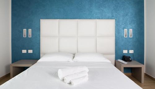 Double or Twin Room with Balcony