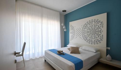 Deluxe Double Room with Balcony and Sea View