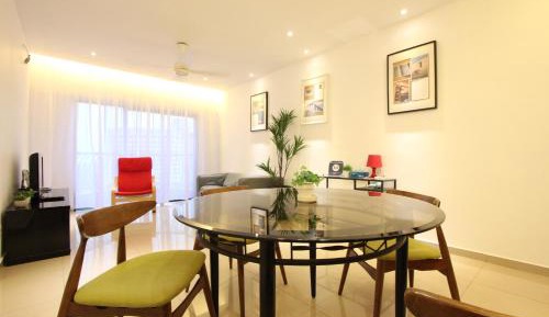Three-Bedroom Apartment with Sea View