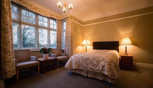 Deluxe Double Room with Shower