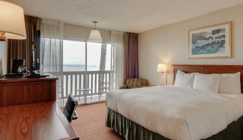 King Room with Balcony