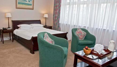 King Room - Wheelchair Friendly