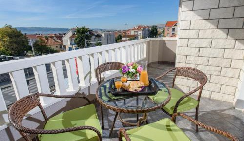 Apartment with Sea View