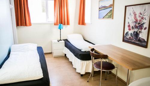 Twin Room with Shared Bathroom