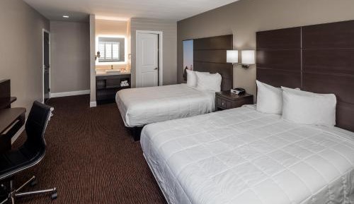 Double Room with Two Double Beds - Non-Smoking