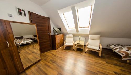 Triple Room with Shared Bathroom