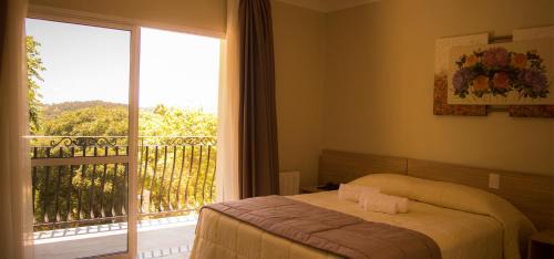 Triple Room with Balcony