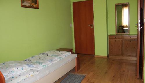 Basic Triple Room