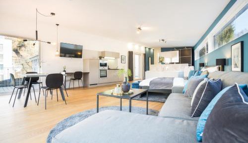 Penthouse Apartment with Terrace