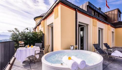 Penthouse Junior Suite Corner