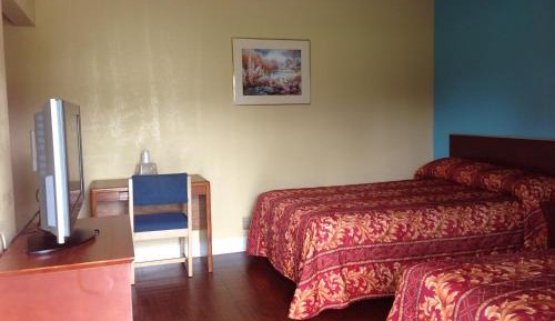 Double Room with Two Double Beds - Smoking