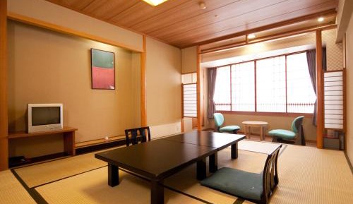 Run of the House - Room Only - Smoking