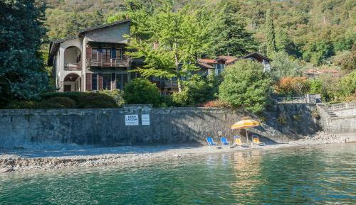 Villa - Beach Front