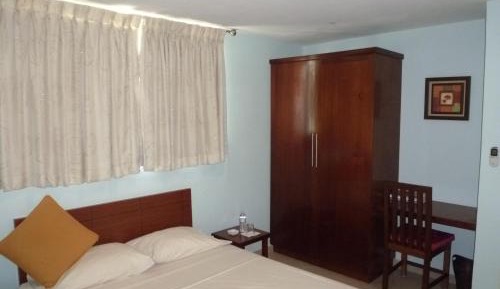Queen Room