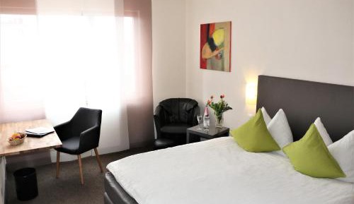 Comfort Twin Room