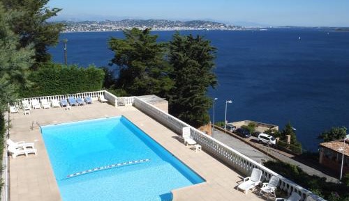 Twin Room with Sea View