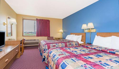 Double Room with Two Double Beds - Non-Smoking