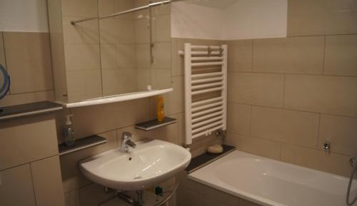 Apartment with Garden View