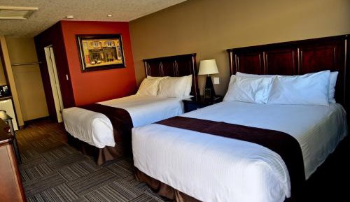 Deluxe Queen Room