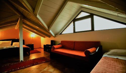 Family Room with Mountain View