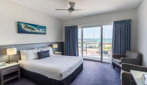 Double Room with Ocean View (Adults only)