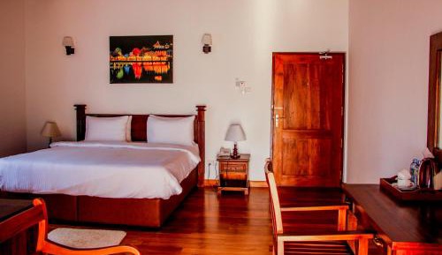 Deluxe Double Room with Balcony and Sea View