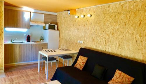 Apartment with Garden View