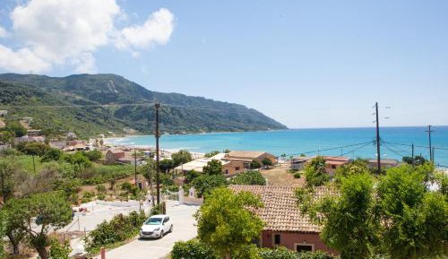 Studio Apartment with Sea View