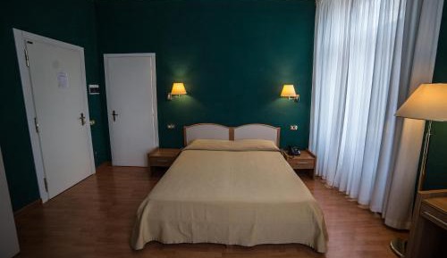 Double or Twin Room with View