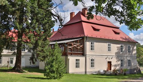 One-Bedroom Superior Apartment